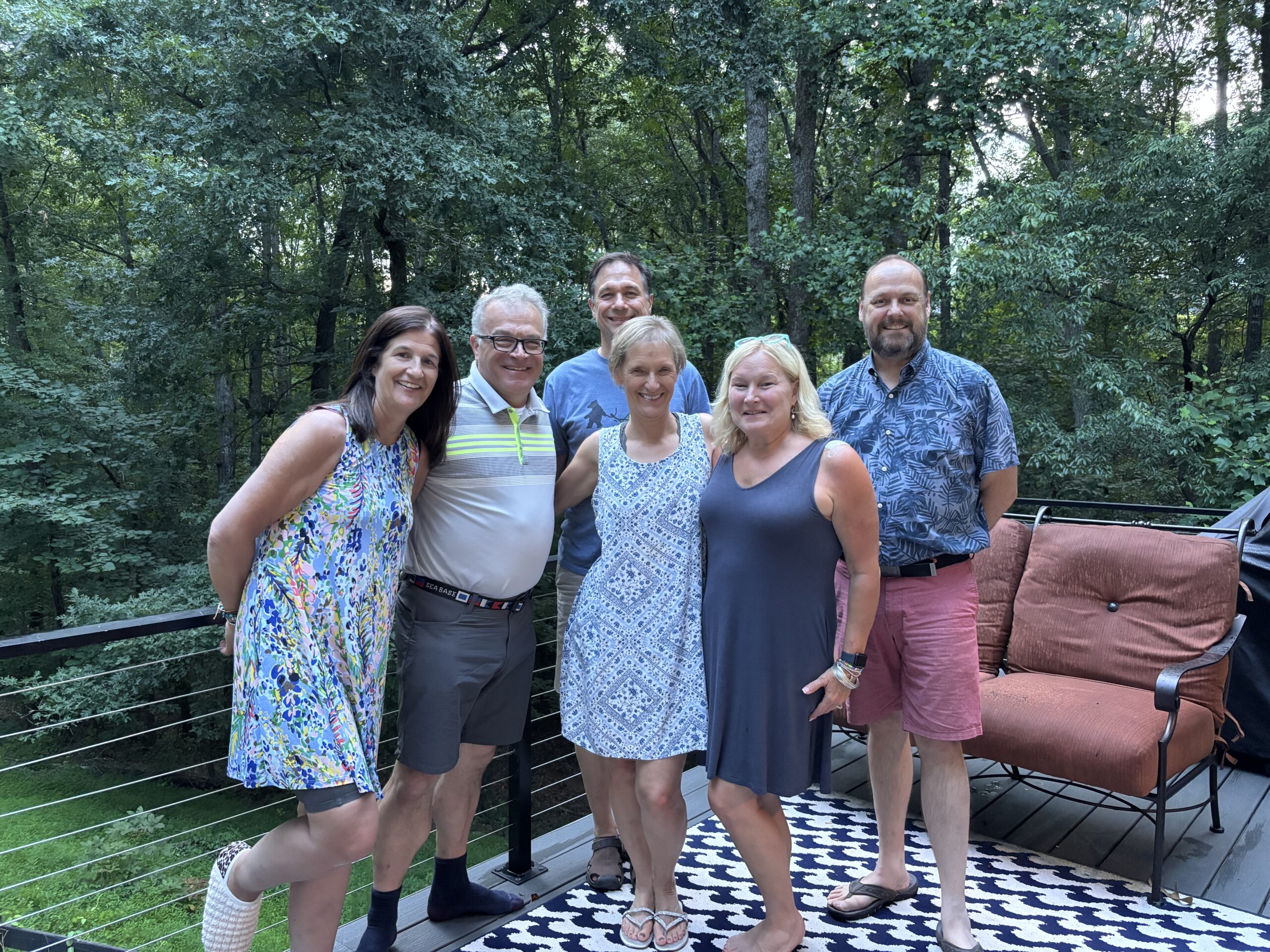 A group of alumns